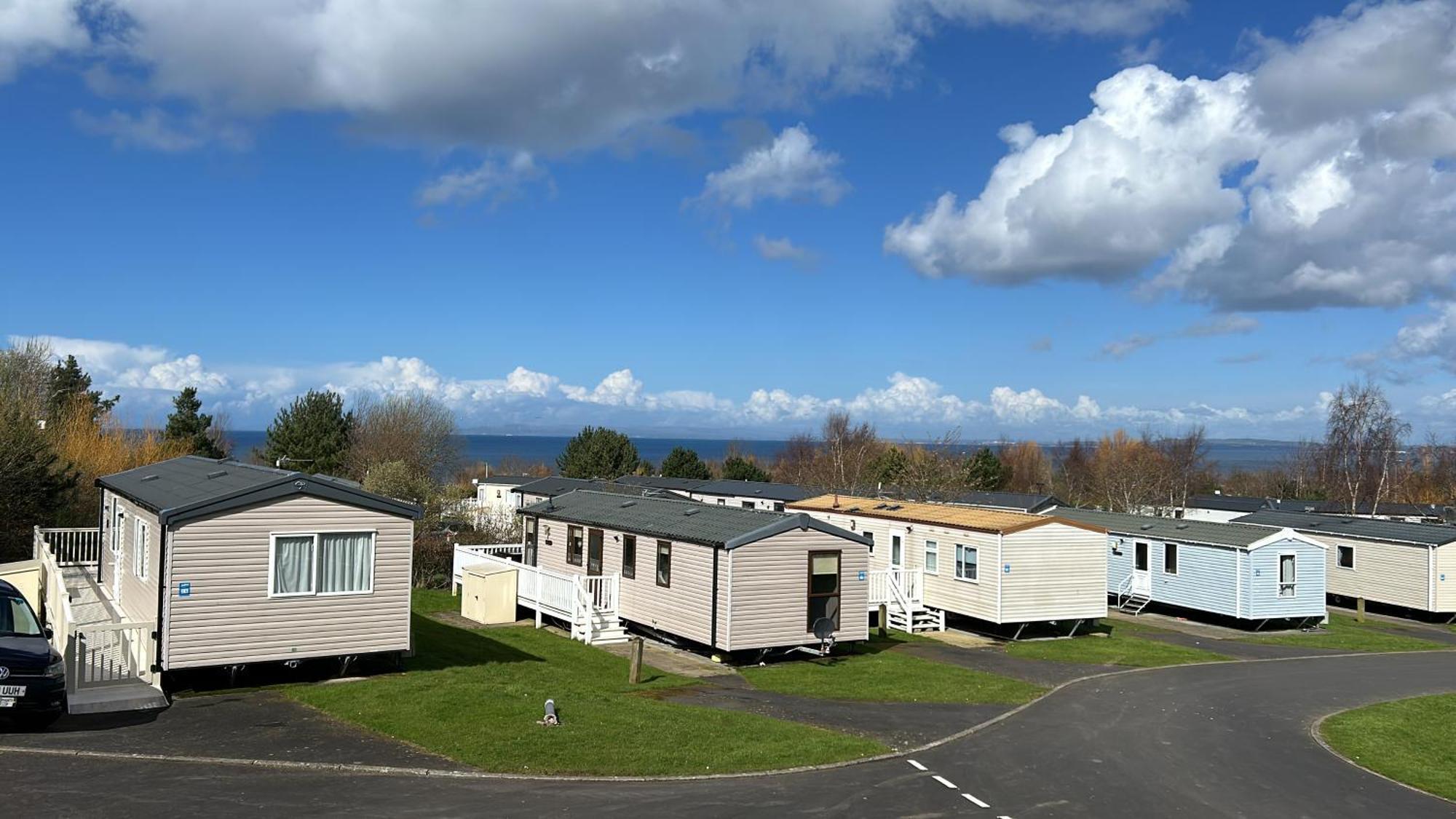 The Craig Taravan Ayr - Seaside Retreat At Craig Tara Villa Exteriör bild